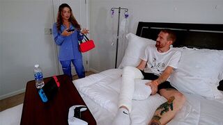 Hot Private Nurse Catches Big Dick Patient Snapping Pics Of Her Ass - porn video